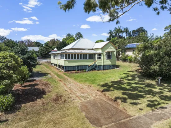 288 Hume Street, Centenary Heights, Qld 4350