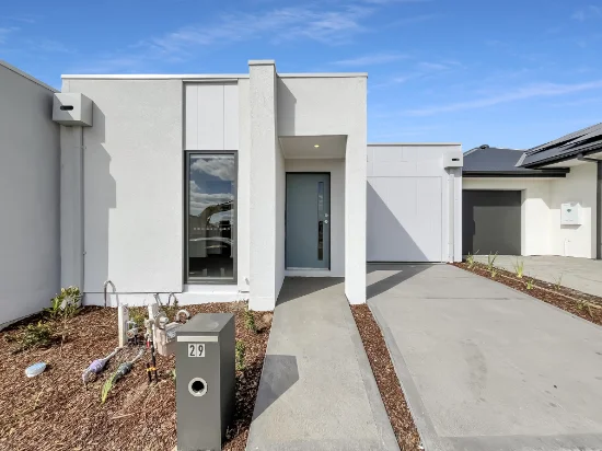 29 Berkeley Drive, Armstrong Creek, Vic 3217 - For Rent