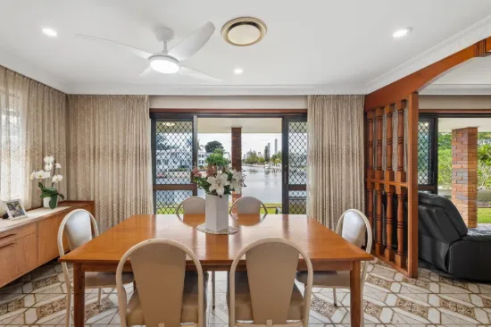 29 Bermuda Street, Broadbeach Waters, Qld 4218-Image