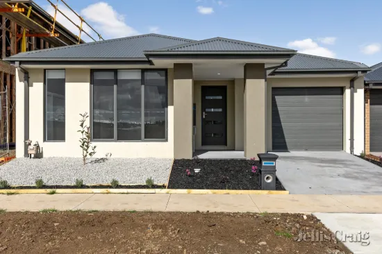 29 Brolga Boulevard, Winter Valley, Vic 3358
