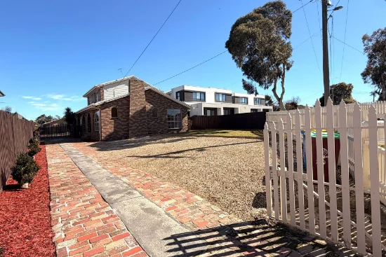 29 Carlisle Road, Hallam, Vic 3803