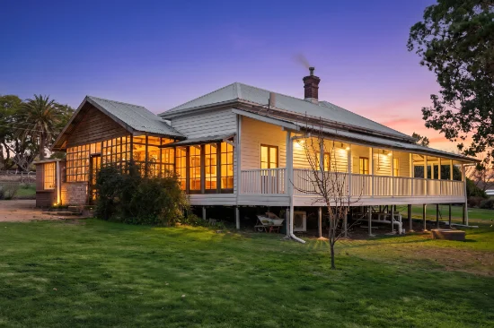 29 Cedar Street, Killarney, Qld 4373
