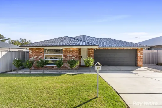 29 Coppabella Drive, Gobbagombalin, NSW 2650