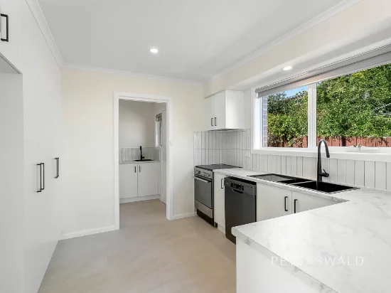 29 Cottesloe St, Lindisfarne, Tas 7015