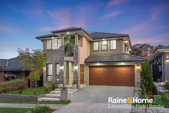 29 Crowley Boulevard, Claymore, NSW 2559