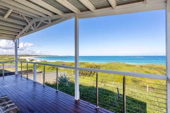 29 De Burgh Street, Ledge Point, WA 6043