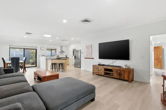 29 Eiffel Crescent, Port Kennedy, WA 6172-Image