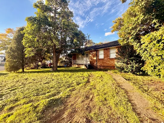 29 Eucumbene Crescent, Heckenberg NSW 2168-Image