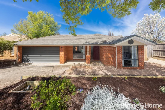 29 Fingleton Crescent, Sunbury, Vic 3429 - For Sale