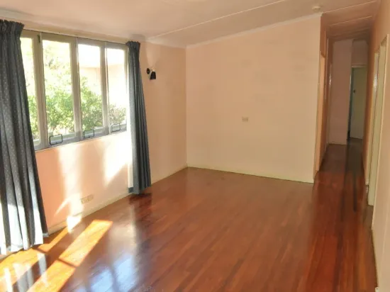 29 Frederick Street, Taringa, Qld 4068-Image