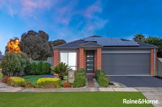 29 Hector Drive, Cranbourne, Vic 3977