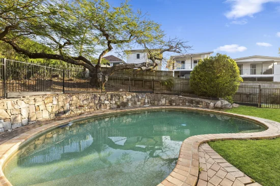 29 Kanumbra Street, Coorparoo, Qld 4151