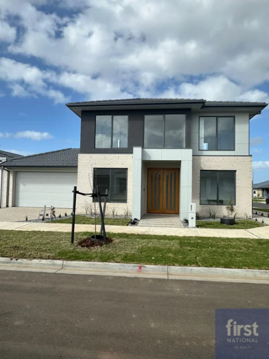 29 Kelmscott Way, Werribee, Vic 3030 - Sold