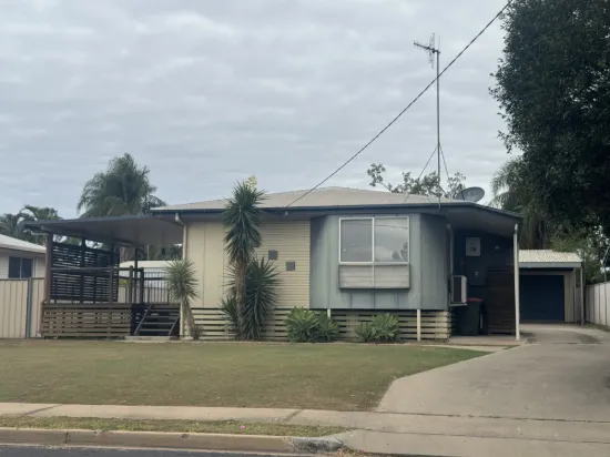 29 Leichhardt Drive, Moranbah, Qld 4744