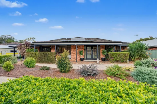 29 Murrumbidgee Crescent, Bateau Bay, NSW 2261