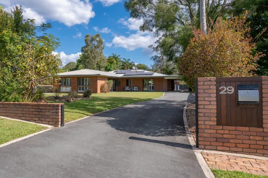 29 Overlander Avenue, Cooroy, Qld 4563
