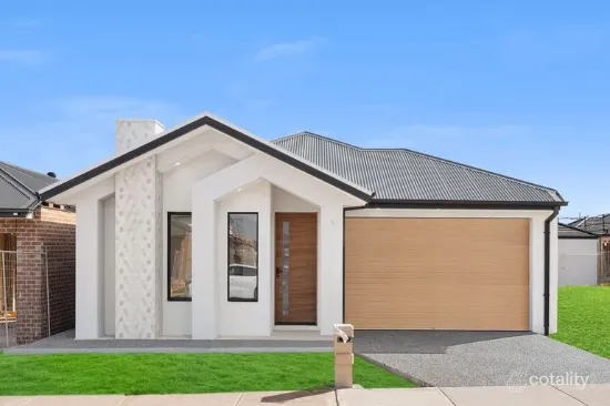 29 Paskas Drive, Fraser Rise, Vic 3336