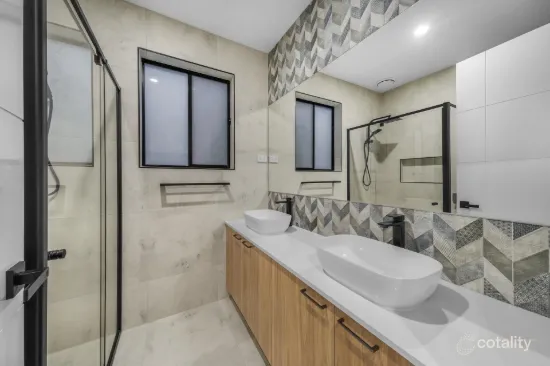29 Paskas Drive, Fraser Rise, Vic 3336-Image