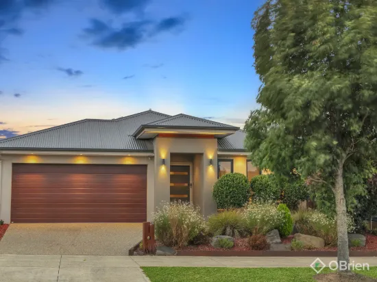 29 Ramlegh Boulevard, Clyde North, Vic 3978