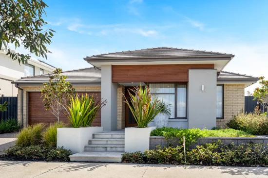 29 Rosehill Boulevard, Mickleham, Vic 3064
