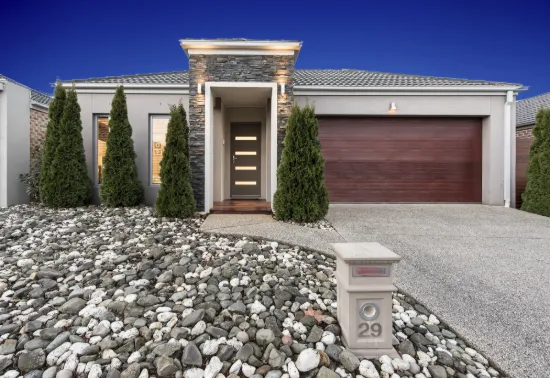 29 Salina Walk, Caroline Springs, Vic 3023