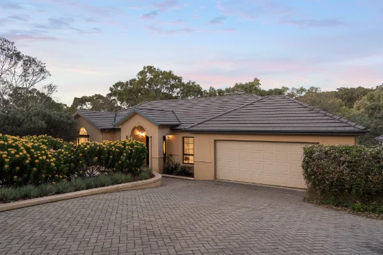 29 Skylark Close, Flagstaff Hill, SA 5159 - For Sale