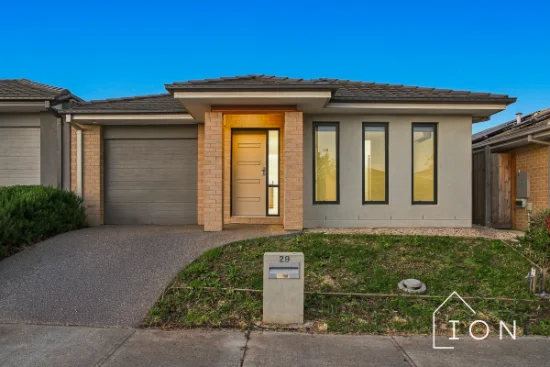 29 Slattery Street, Clyde, Vic 3978