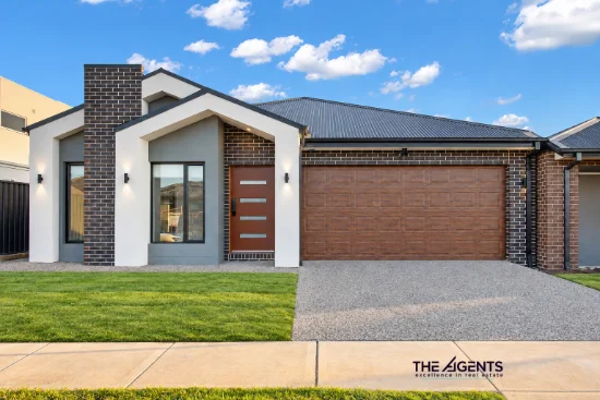 29 Sunstone Drive, Cobblebank, Vic 3338