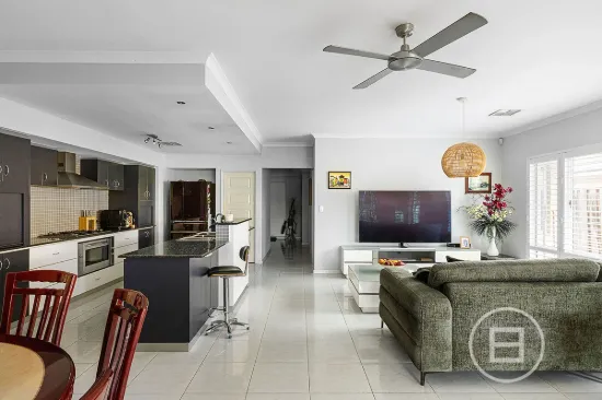 29 The Grange, The Vines, WA 6069-Image