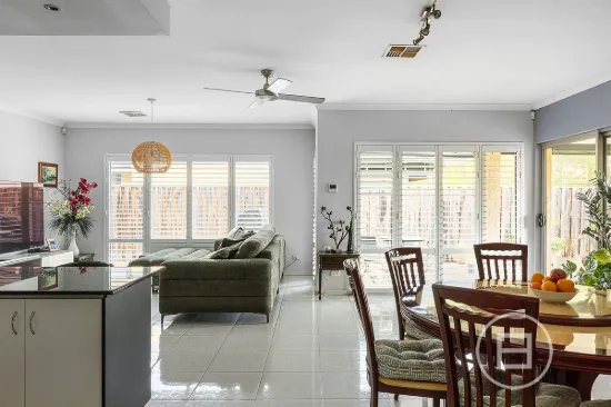 29 The Grange, The Vines, WA 6069-Image