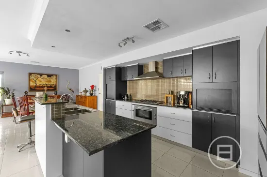 29 The Grange, The Vines, WA 6069-Image
