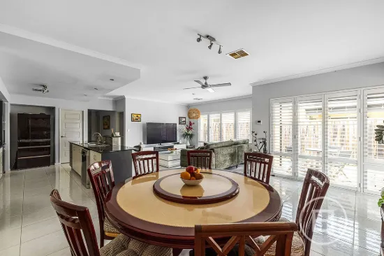29 The Grange, The Vines, WA 6069-Image