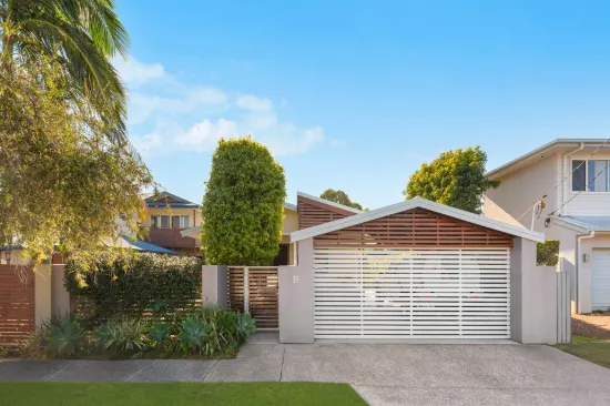 29 Third Avenue, Palm Beach, Qld 4221