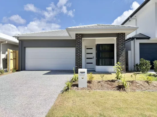 29 Vivienne Crescent, Coomera, Qld 4209 - For Rent