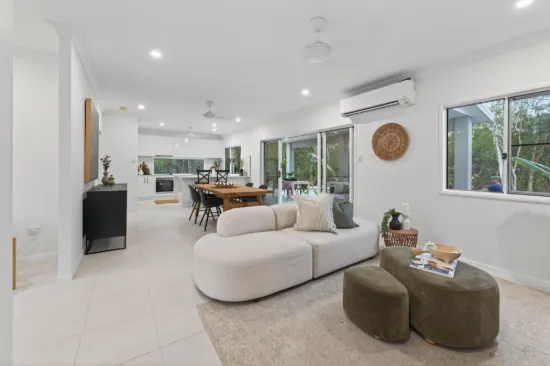 295 Ocean Parade, Balgal Beach QLD 4816-Image