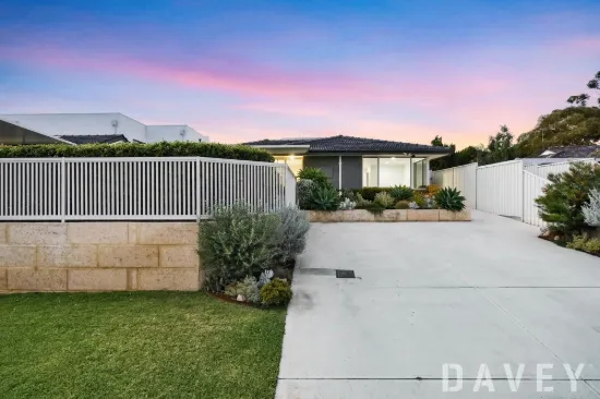 299 Camberwarra Drive, Craigie, WA 6025
