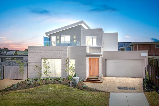 2A Charles Street, Dromana, Vic 3936