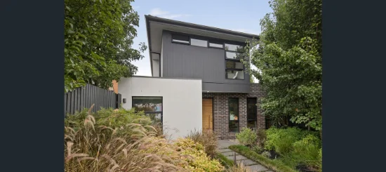 2A Curnola Ave, Doncaster, Vic 3108 - For Rent