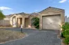 2A Fleming Avenue, Bentley, WA 6102