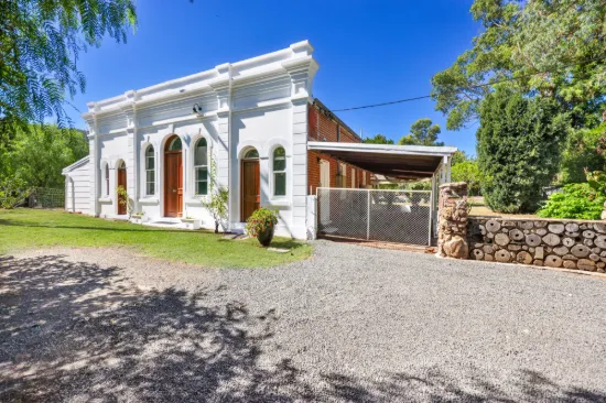 2A King George V Avenue, Tamworth, NSW 2340