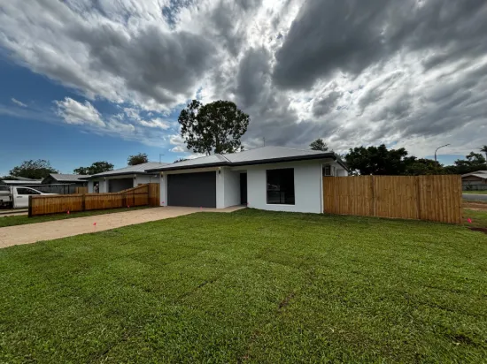 2A Kylie Close, Mareeba QLD 4880-Image