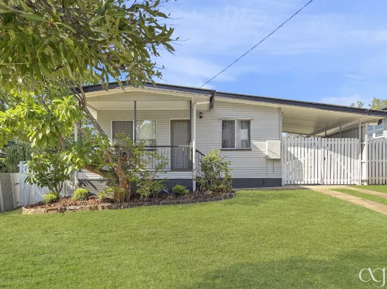 2A Kynance Street, Leichhardt, Qld 4305