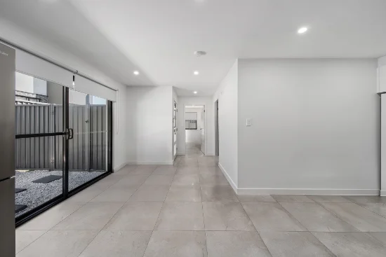 2A Moir Street, Smithfield, NSW 2164
