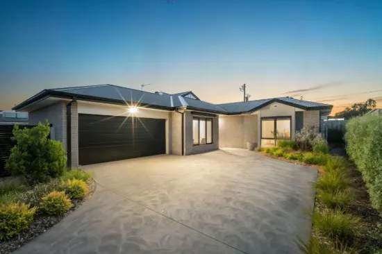 2A Richard Court, Creswick, Vic 3363