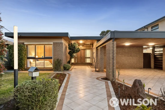 2B Bickhams Court, St Kilda East, Vic 3183 - For Sale