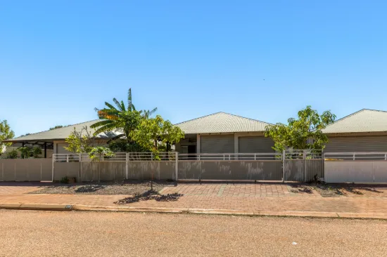 2B Conkerberry Road, Cable Beach, WA 6726