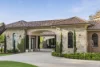 2B Desmond Court, Beaconsfield, Vic 3807-Image