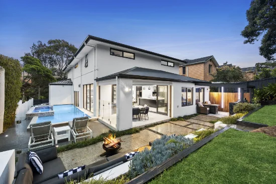 2B Fromelles Avenue, Seaforth, NSW 2092