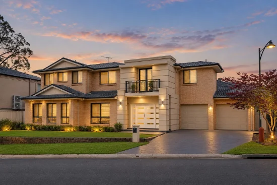 2b Harraden Drive, West Hoxton, NSW 2171