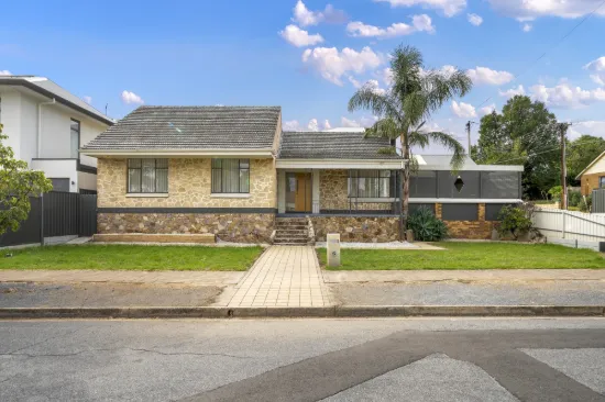 2D Reynolds Road, Campbelltown, SA 5074